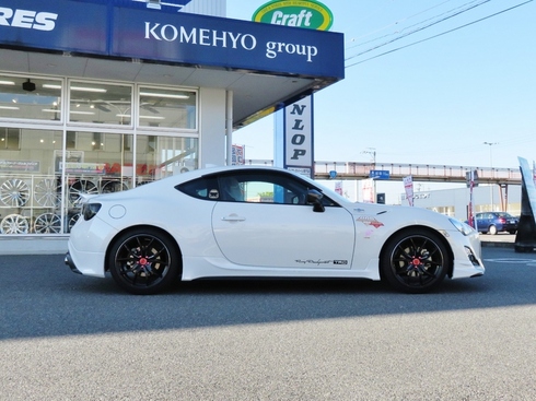 86にグラムライツ57FXXの18インチを装着！！ | 一宮店 | 店舗ブログ
